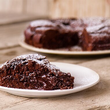 Συνταγή Κέικ (cake) Χωρίς Αυγά & Βούτυρο με κουβερτούρα Nestlé Dessert